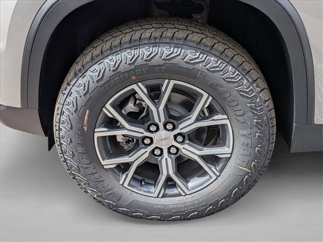 New 2026 GMC Acadia AT4 w/ Luxury Package AWD/4WD image 10