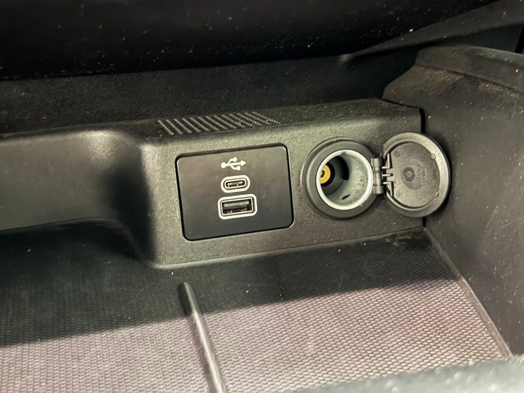 Used 2024 Ford Escape ST-Line image 35