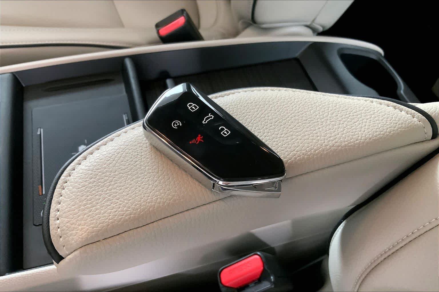 Used 2025 Honda Odyssey Touring image 15