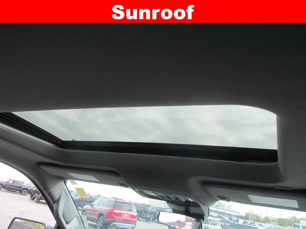 Used 2025 GMC Sierra 1500 Elevation w/ Elevation Premium Package image 17