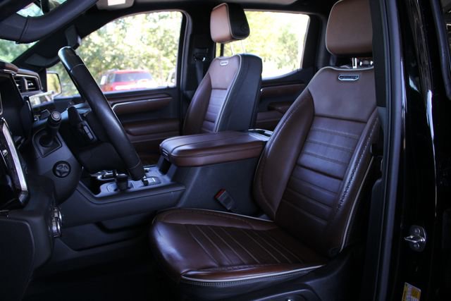 Used 2023 GMC Sierra 1500 Denali Ultimate image 11