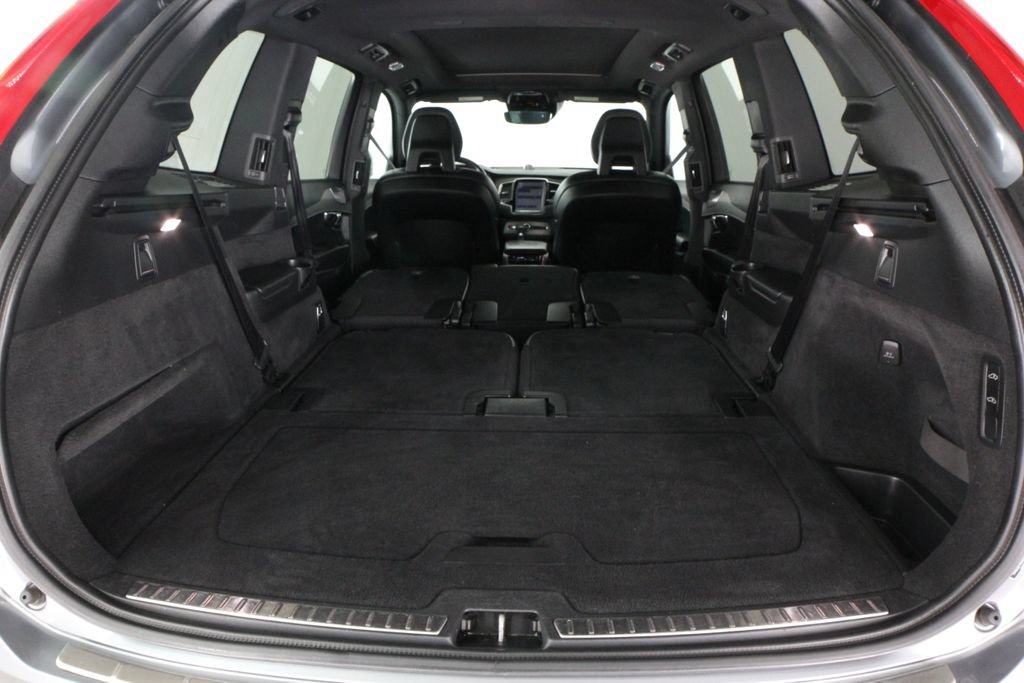 Used 2016 Volvo XC90 T6 R-Design w/ Protection Package Plus AWD/4WD image 35