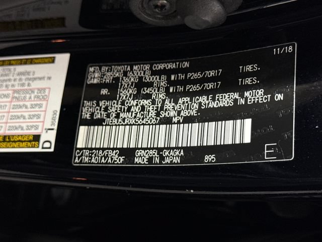 Used 2019 Toyota 4Runner SR5 AWD/4WD image 26