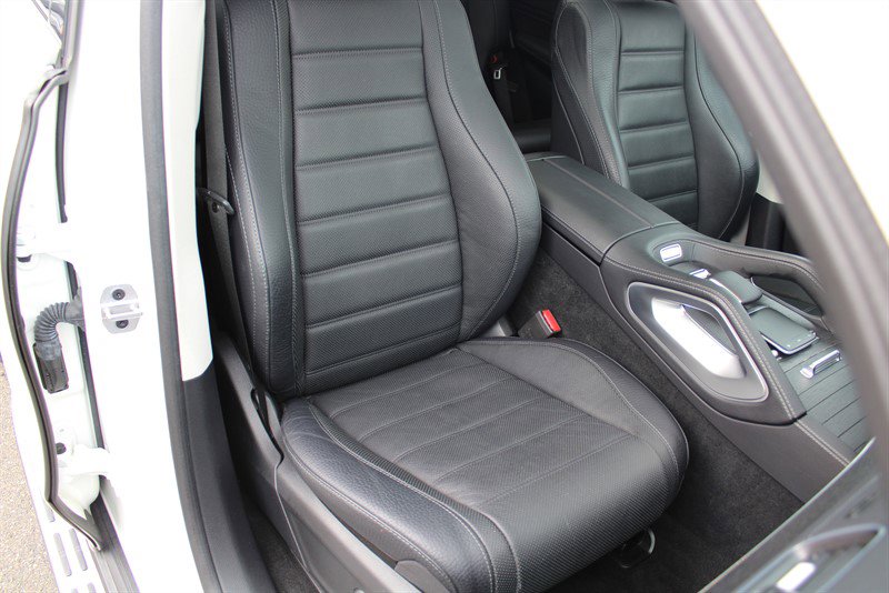 Used 2022 Mercedes-Benz GLS 450 4MATIC image 43