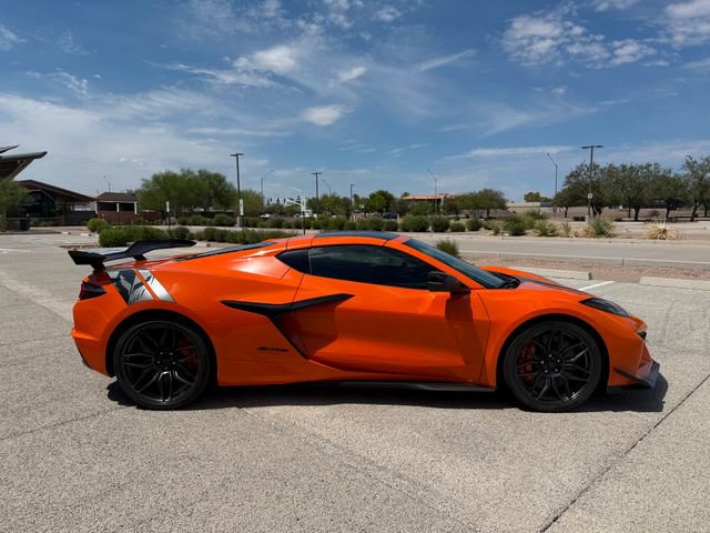 Used 2024 Chevrolet Corvette Z06 w/ Z07 Performance Package image 24