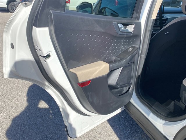 Used 2020 Ford Escape SE Sport image 15