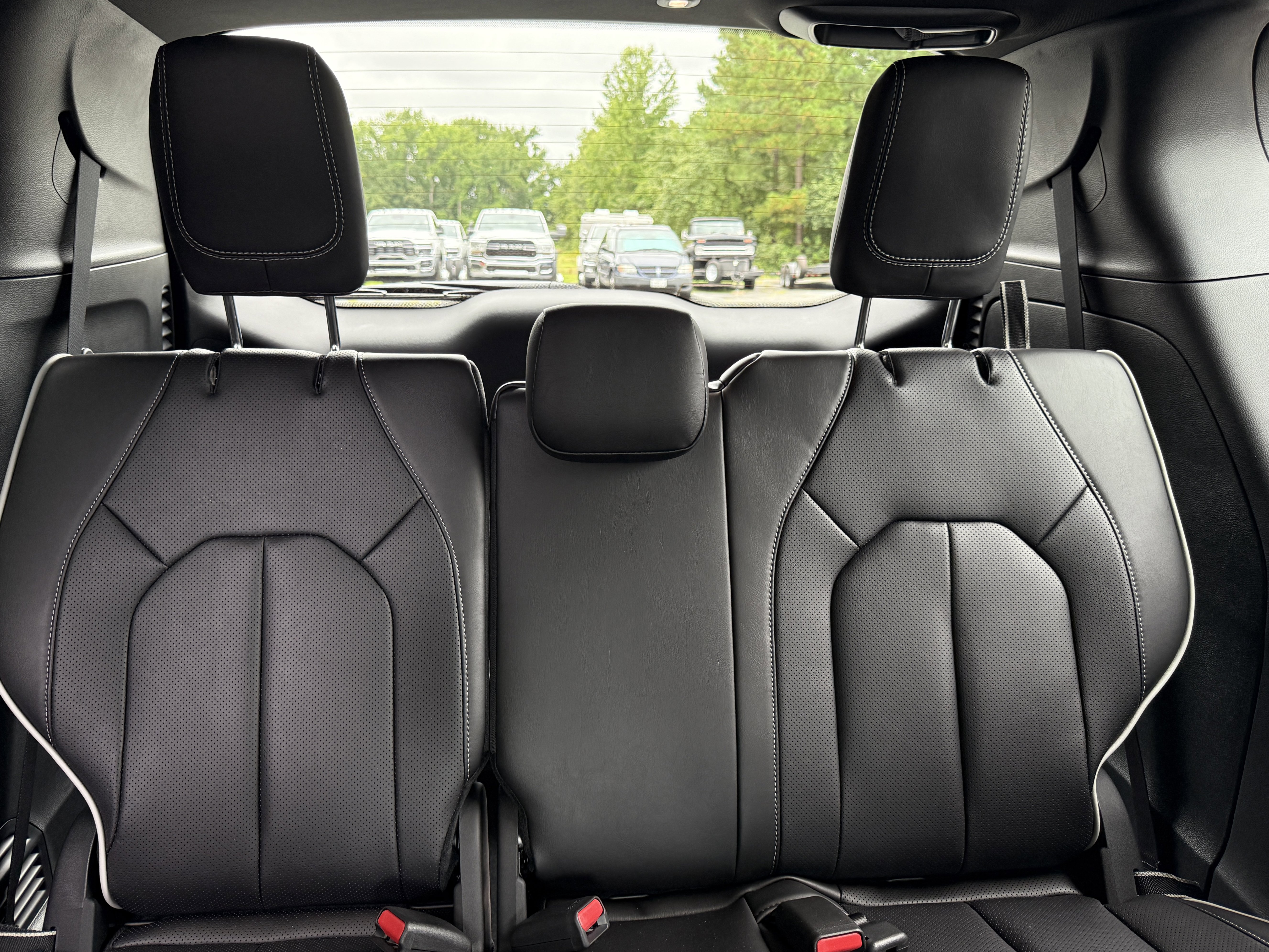 New 2026 Chrysler Pacifica Limited image 19