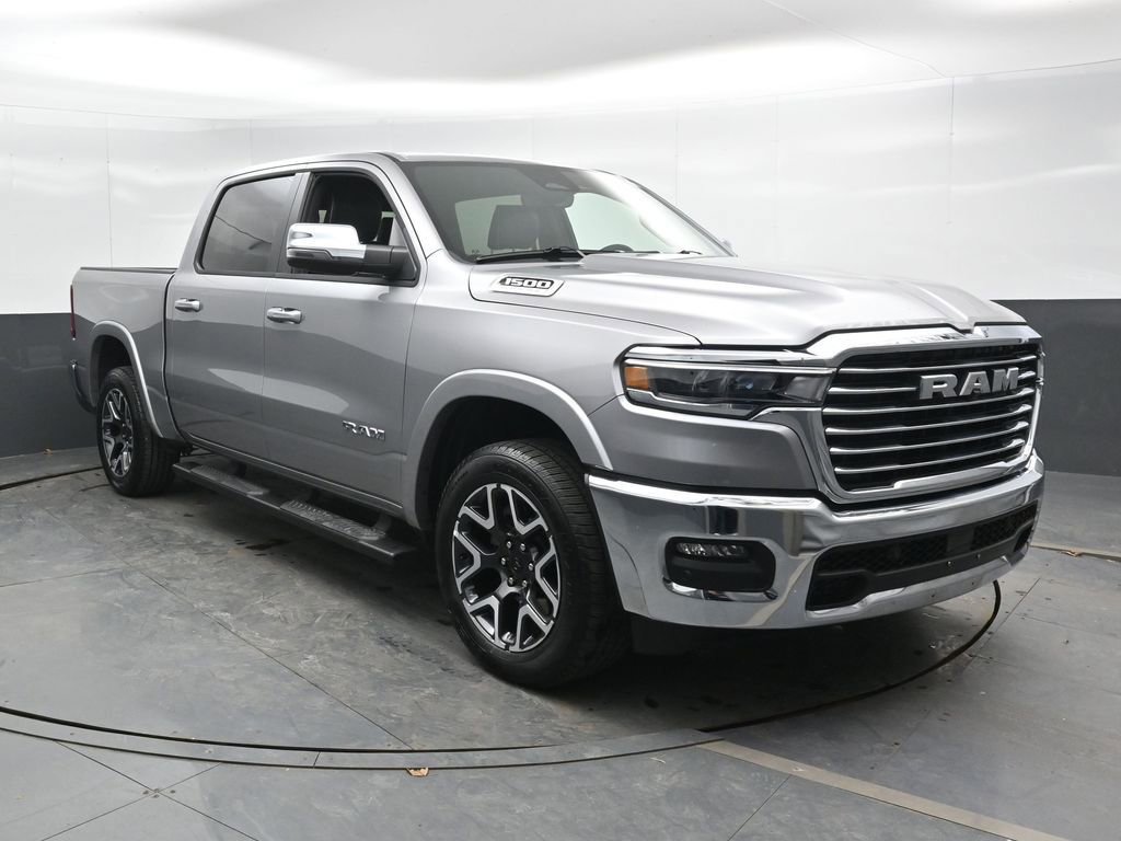 Used 2026 RAM 1500 Laramie AWD/4WD image 6