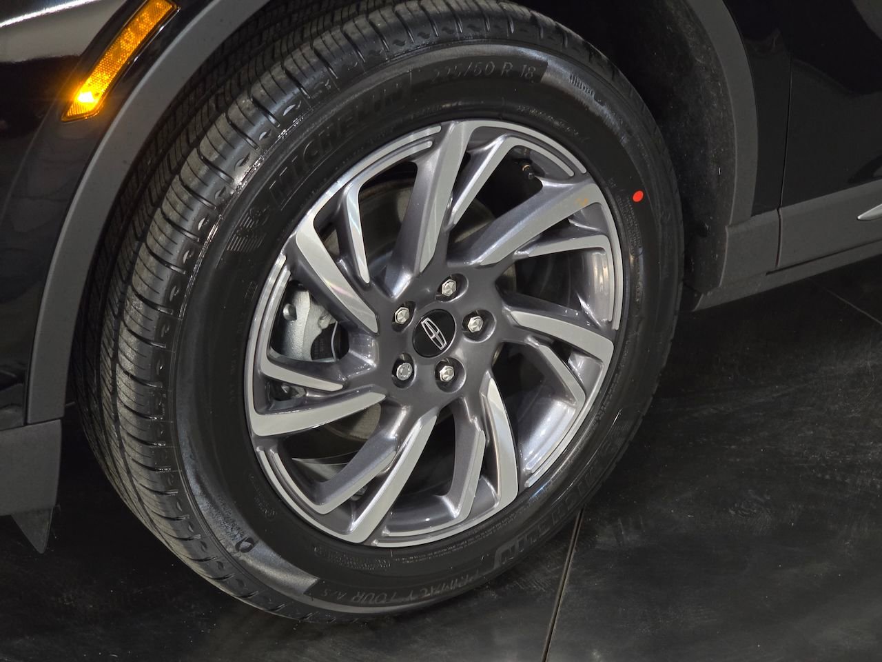 New 2026 Lincoln Corsair Premiere image 12