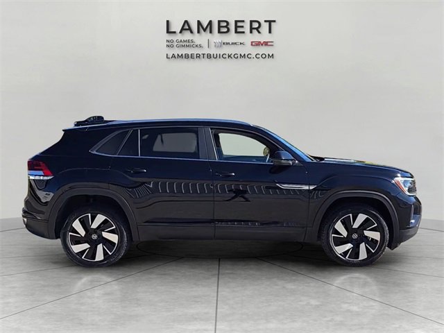 Used 2024 Volkswagen Atlas Cross Sport SE image 6