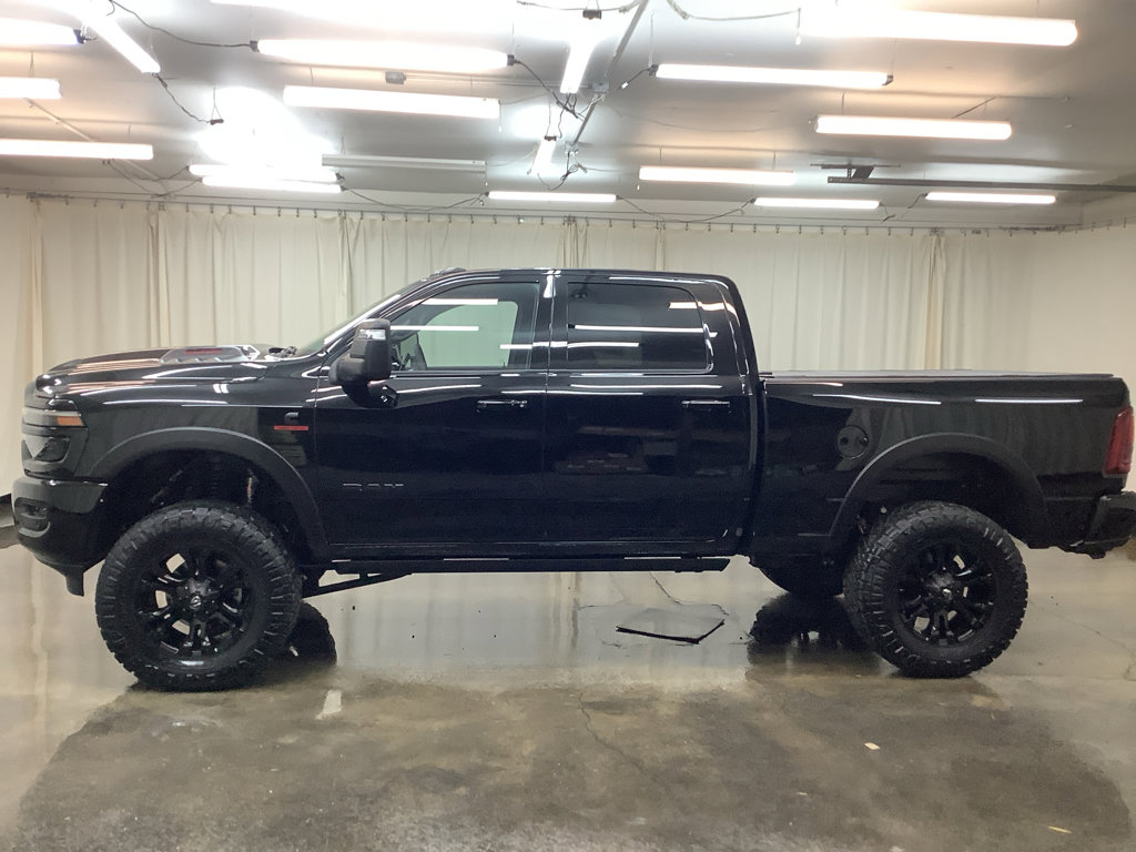 New 2025 RAM 2500 Laramie image 9