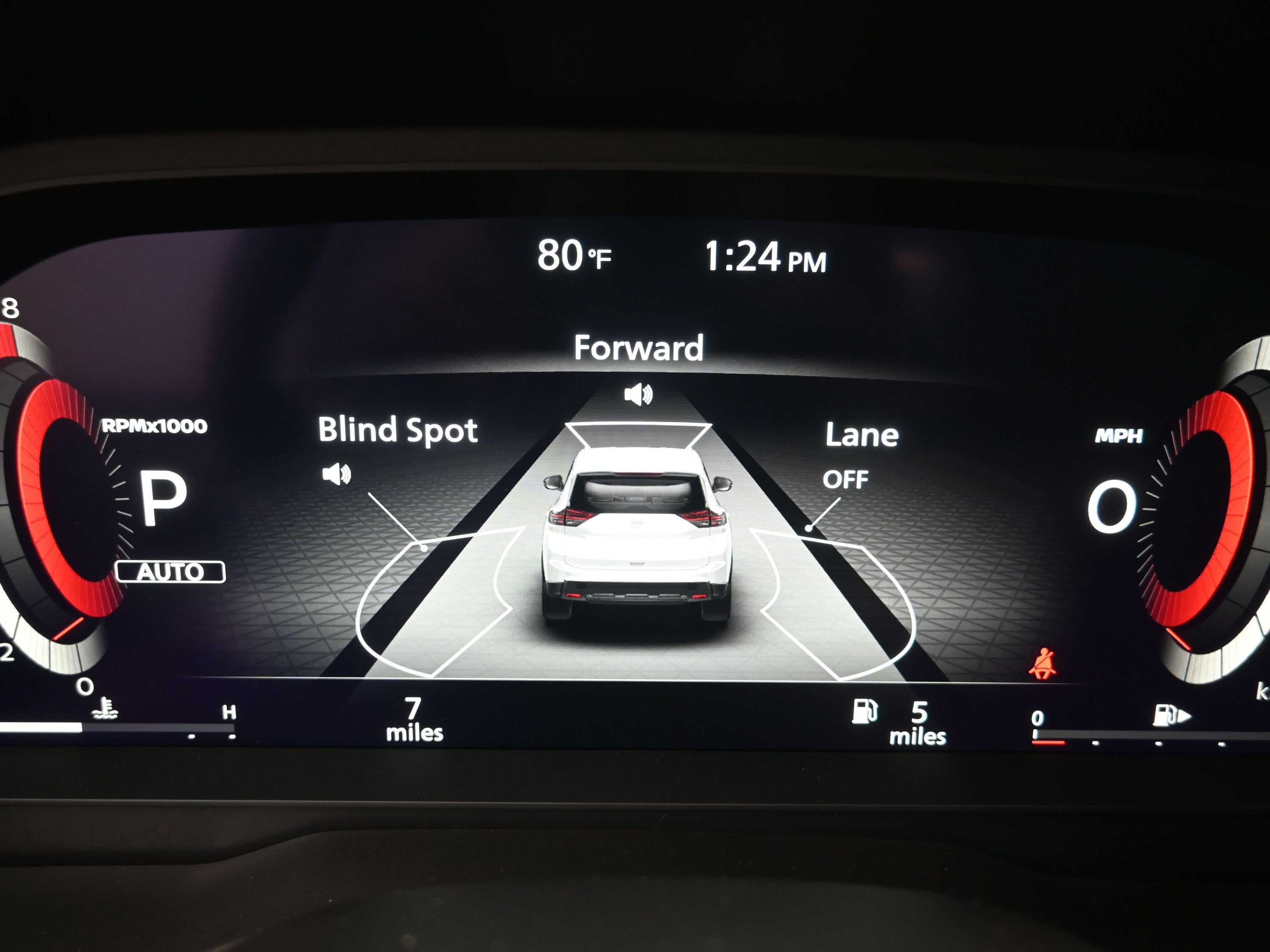 New 2025 Nissan Rogue Platinum w/ Platinum Premium Package image 12