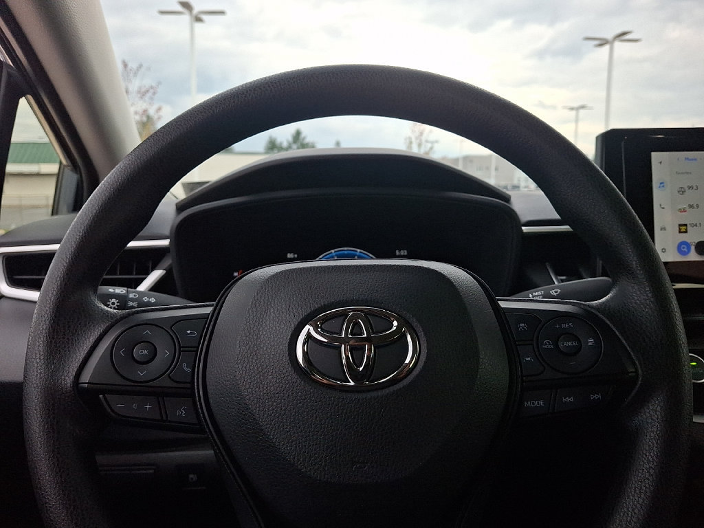 Certified 2026 Toyota Corolla LE w/ LE Premium Package AWD/4WD image 25