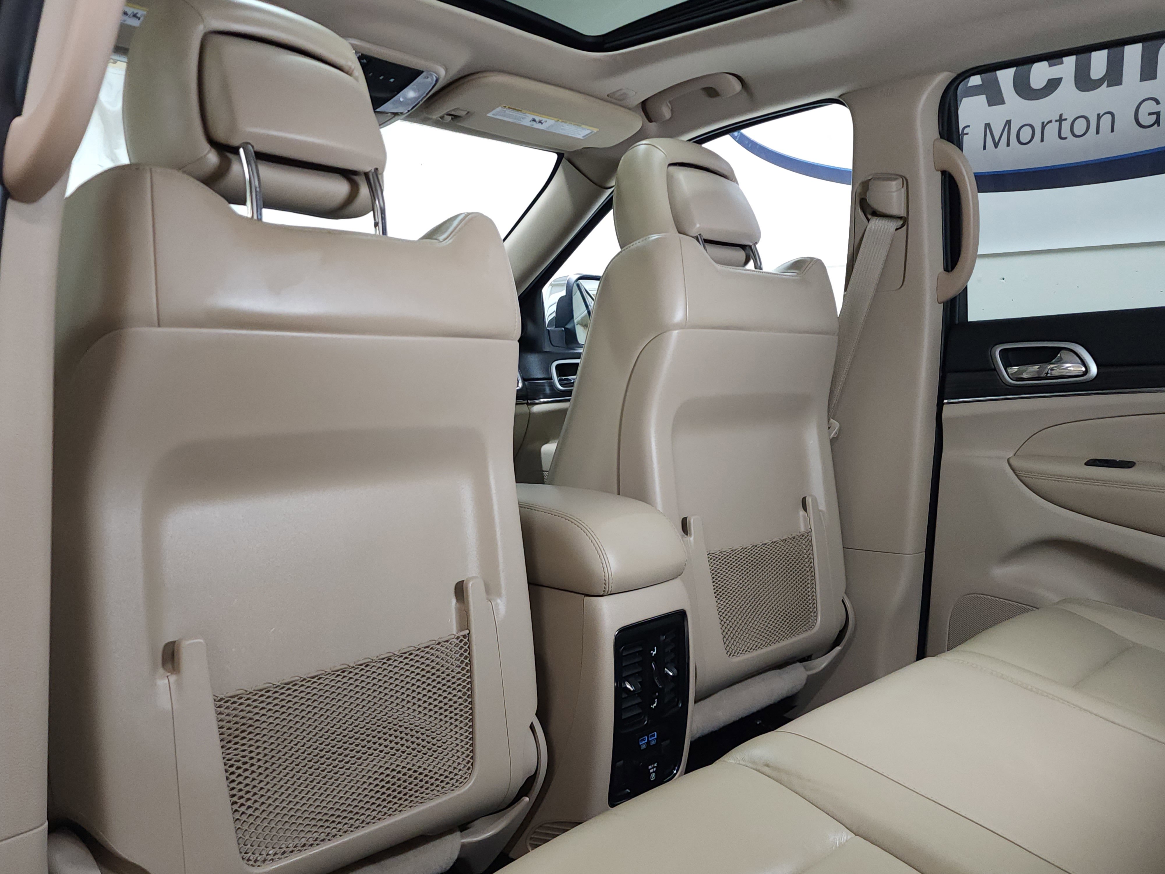 Used 2021 Jeep Grand Cherokee Limited w/ Trailer Tow Group IV image 16