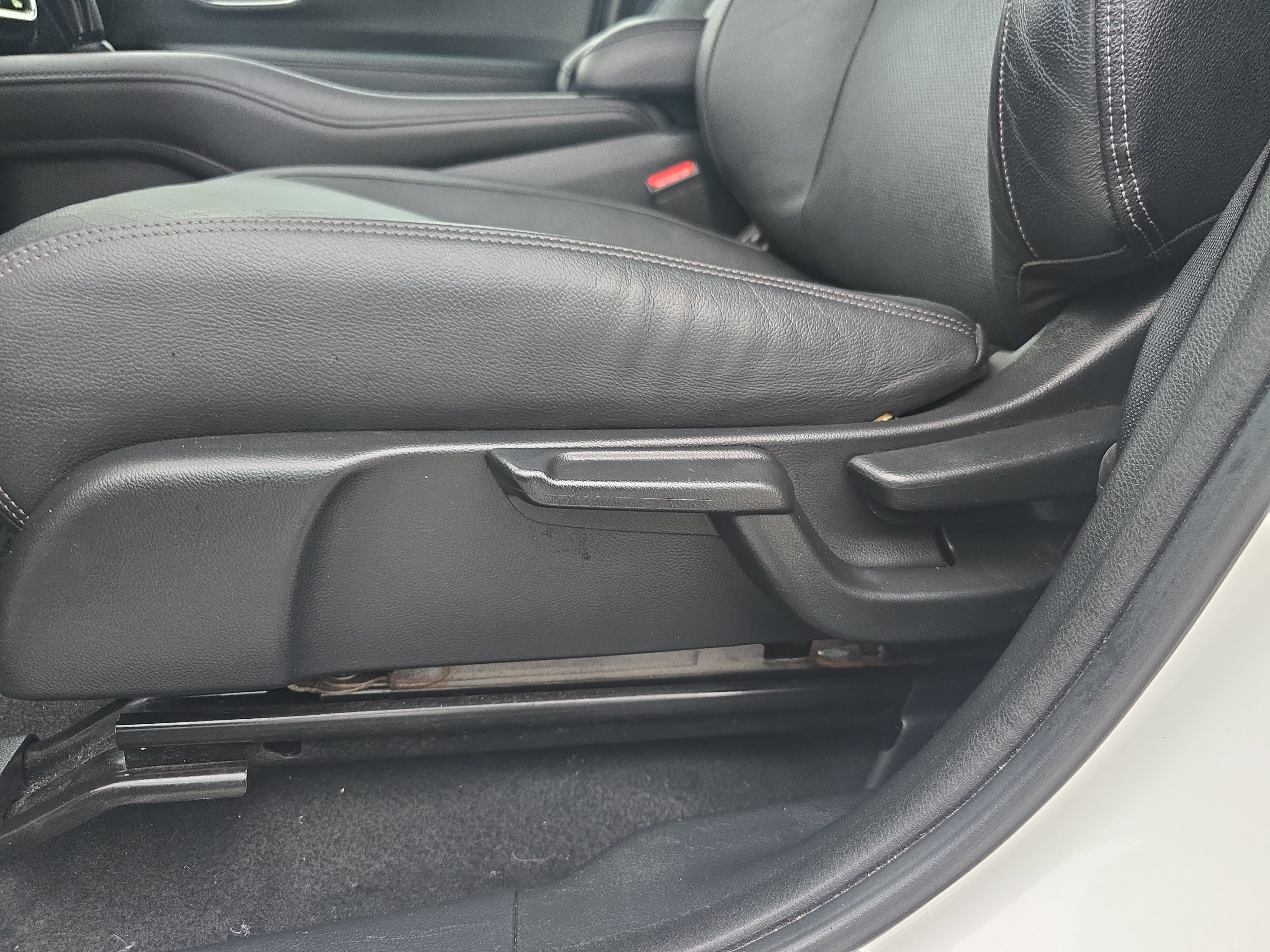 Used 2019 Honda HR-V EX-L image 28