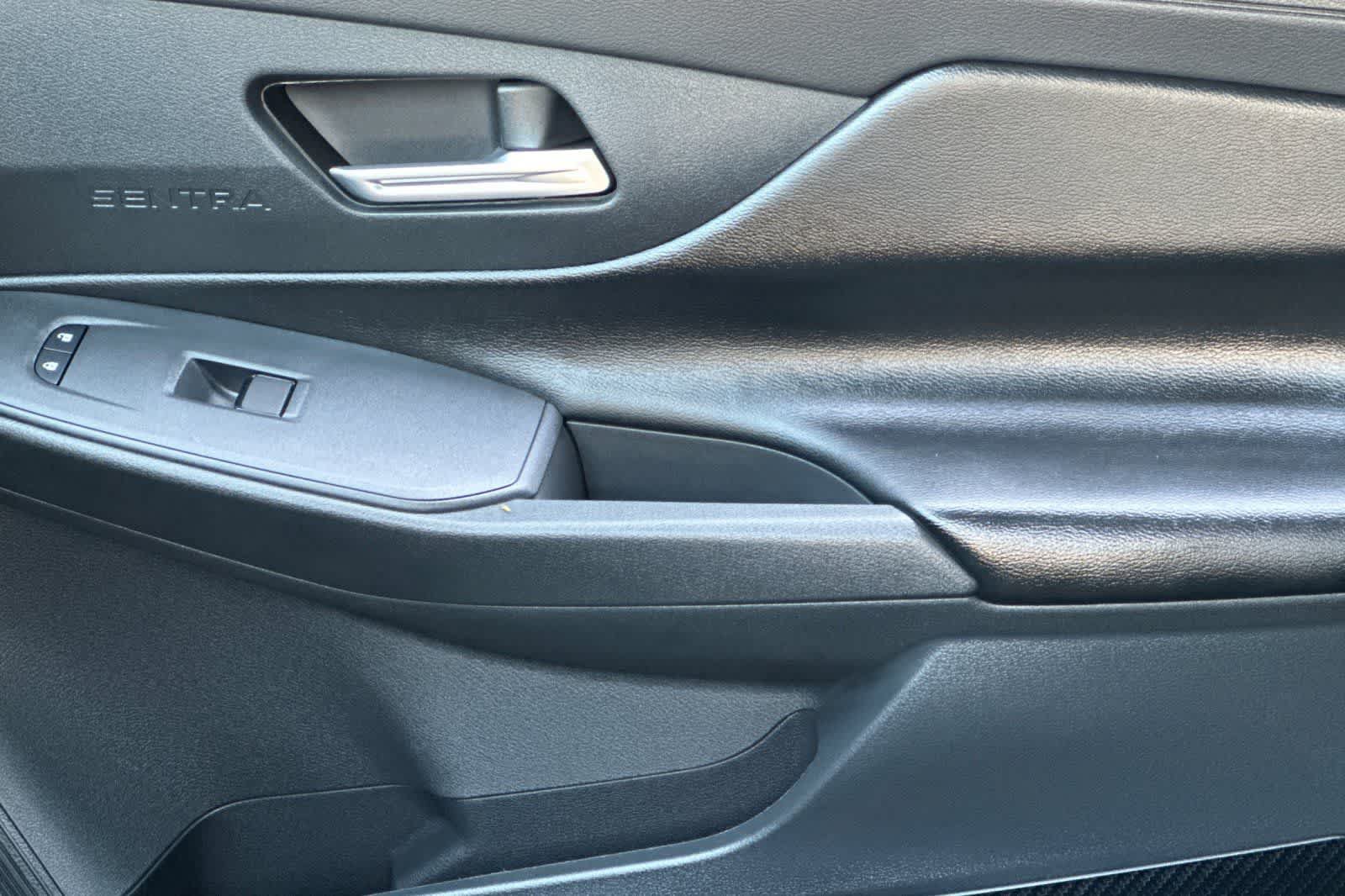 New 2027 Nissan Sentra SV FWD image 20