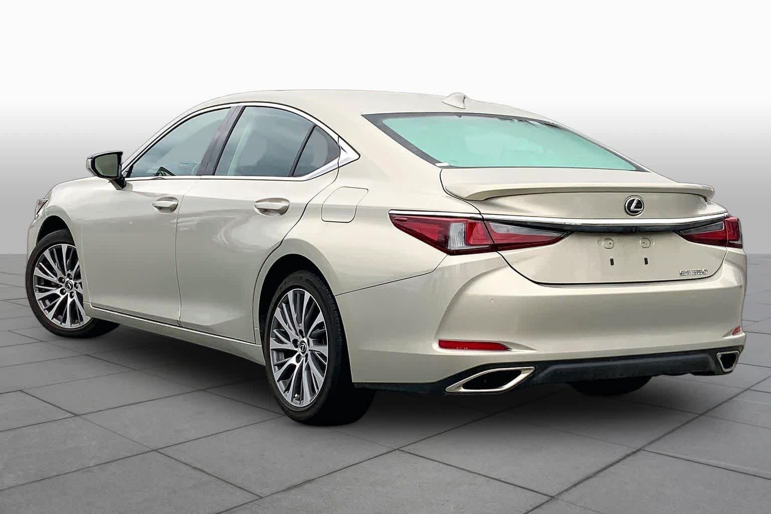 Certified 2021 Lexus ES 350 w/ Premium Package FWD image 12