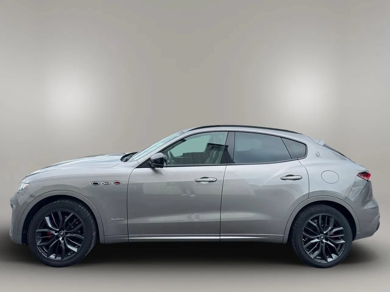 Used 2021 Maserati Levante GranSport AWD/4WD image 5