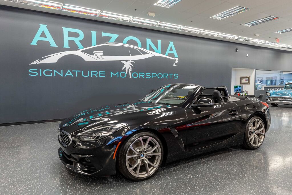 Used 2020 BMW Z4 sDrive30i w/ Convenience Package image 1
