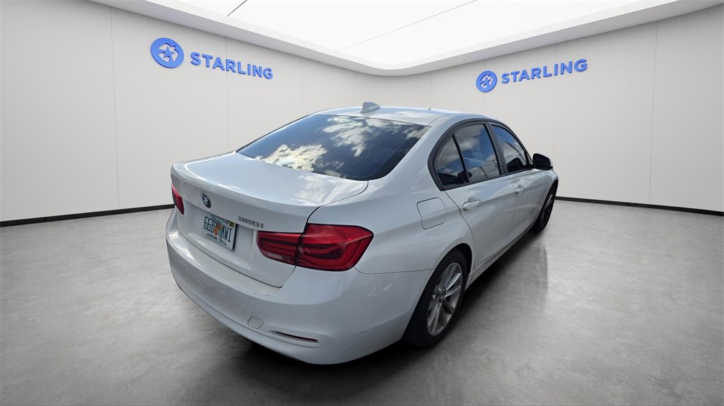 Used 2018 BMW 320i Sedan image 3