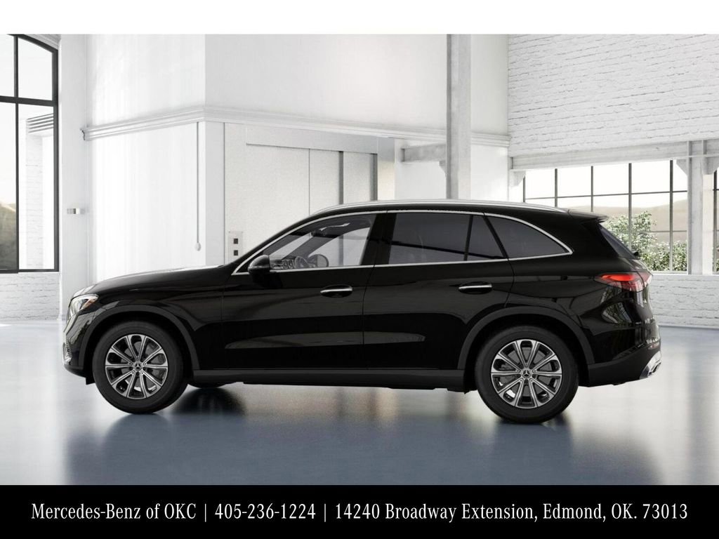 Used 2026 Mercedes-Benz GLC 300 4MATIC image 33