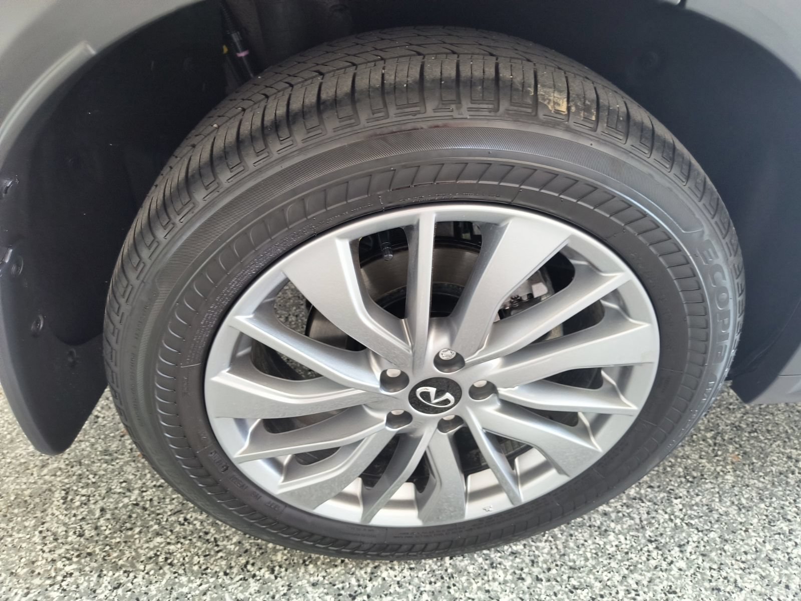 Certified 2025 INFINITI QX50 Luxe AWD/4WD image 39