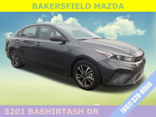 Used 2024 Kia Forte LXS image 7