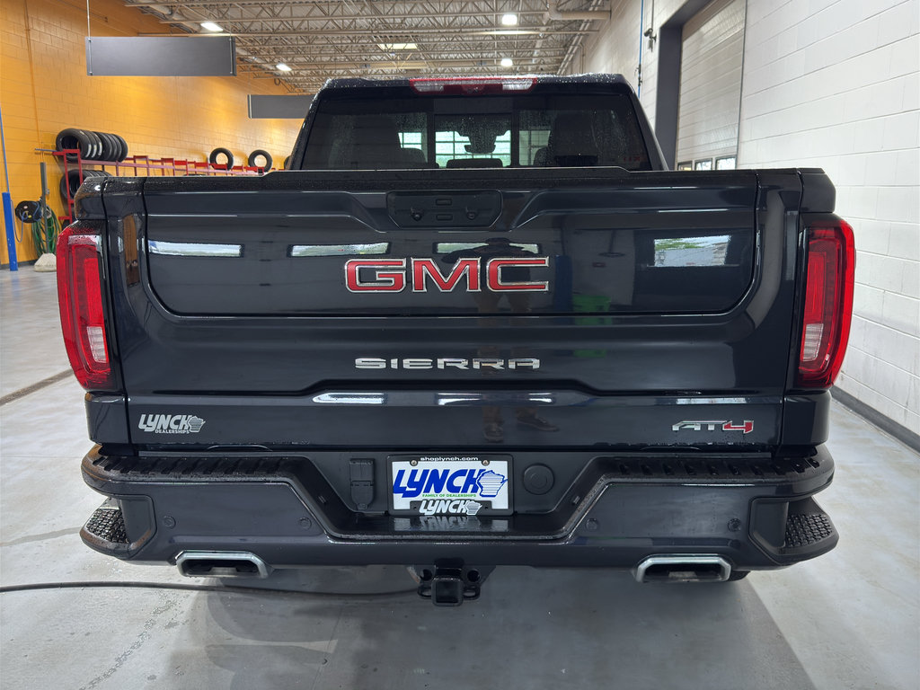 Used 2024 GMC Sierra 1500 AT4 w/ Technology Package AWD/4WD image 4
