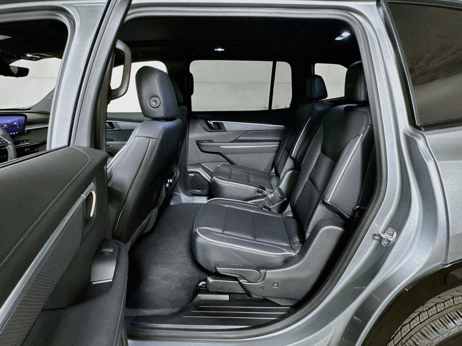 New 2027 Buick Enclave Sport Touring w/ Power Package FWD image 13