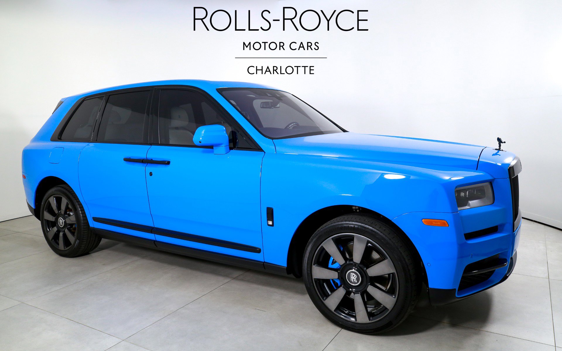 Used 2023 Rolls-Royce Cullinan image 5