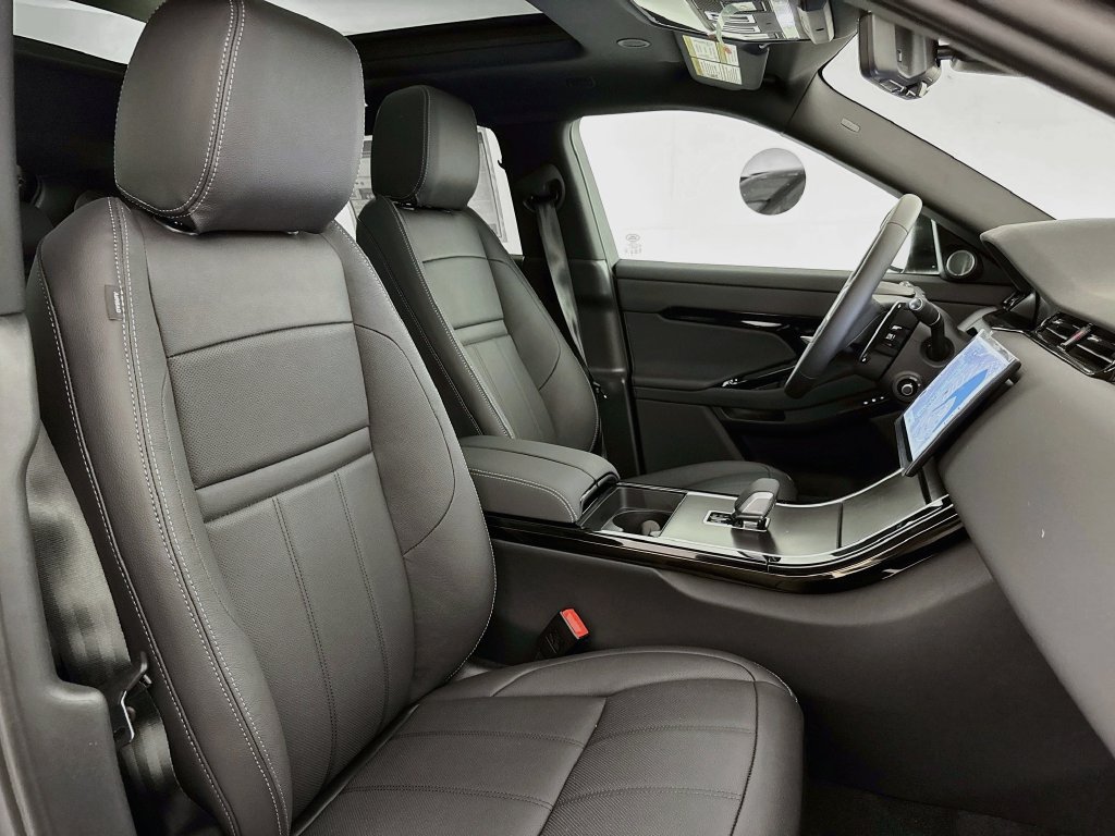 New 2026 Land Rover Range Rover Evoque Hoxton AWD/4WD image 29