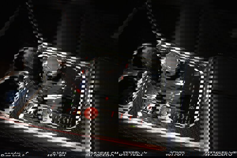 Used 2020 BMW M8 Coupe image 28