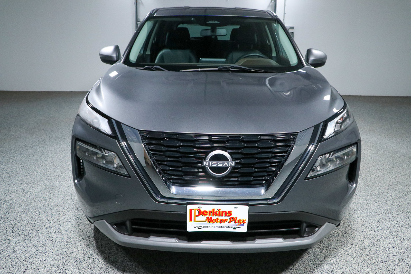Used 2023 Nissan Rogue SV AWD/4WD image 4