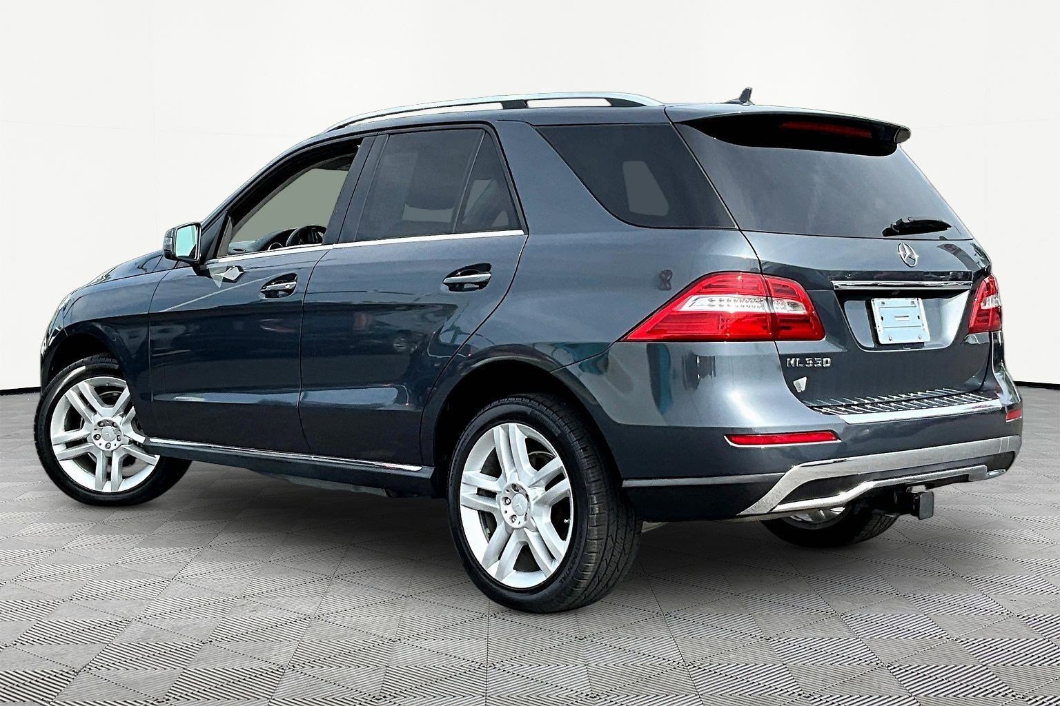 Used 2015 Mercedes-Benz ML 350 2WD image 4