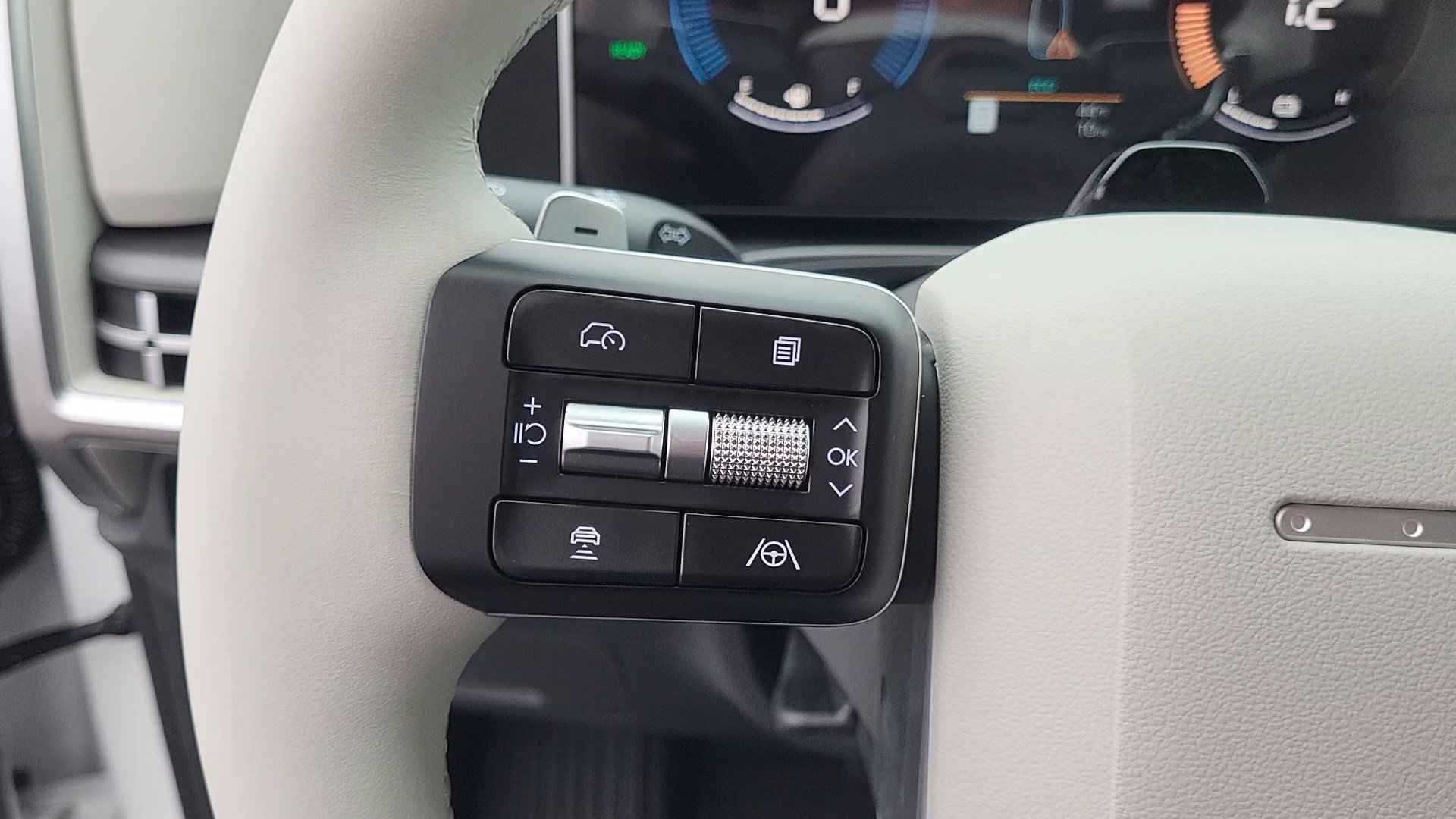 New 2026 Hyundai Santa Fe SEL image 14