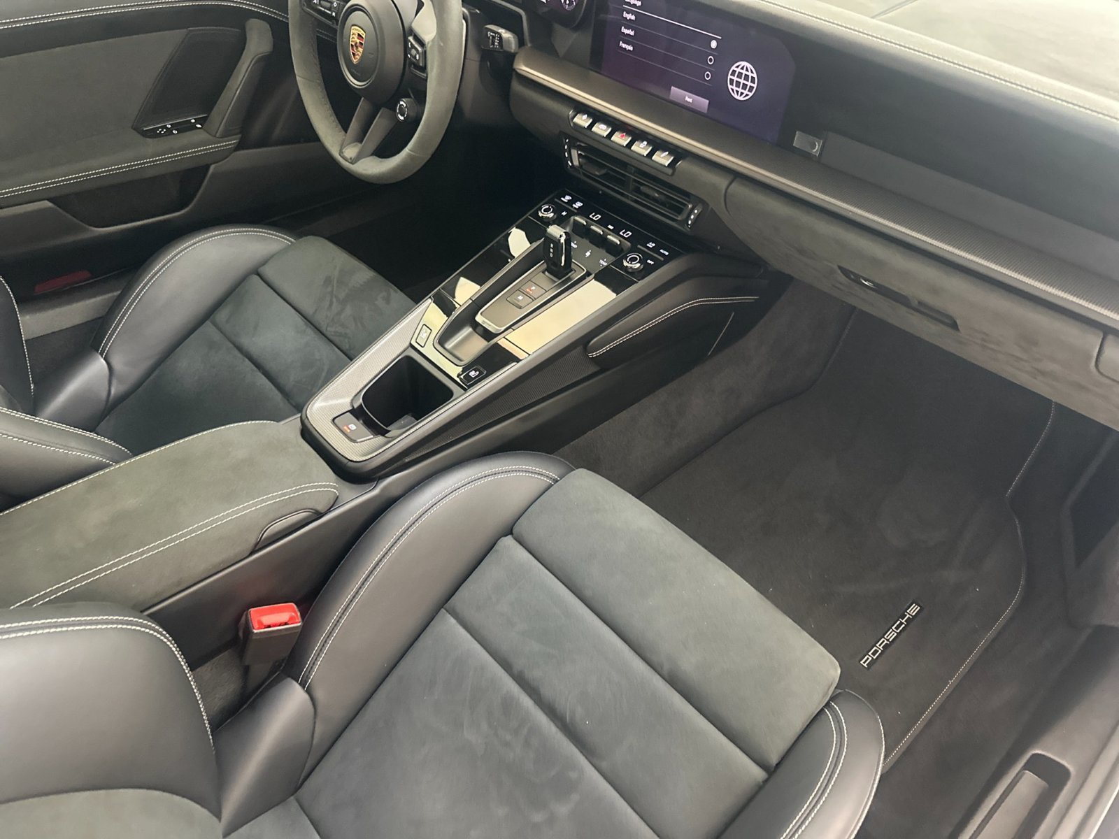 Certified 2024 Porsche 911 Carrera GTS RWD image 13