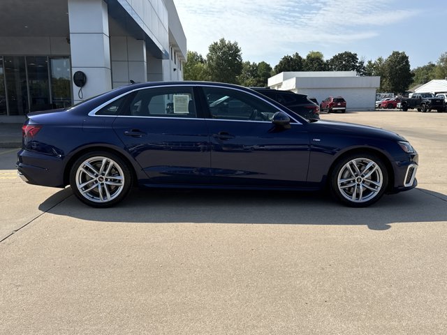 Used 2024 Audi A4 2.0T Premium Plus AWD/4WD image 2