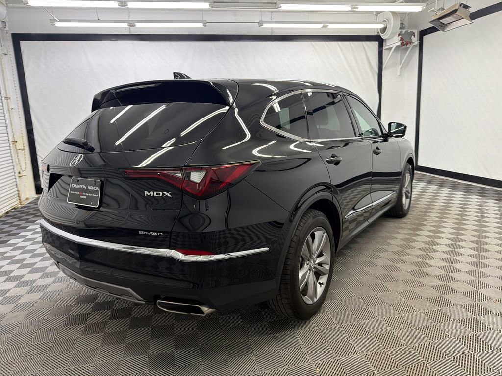 Used 2025 Acura MDX SH-AWD image 5
