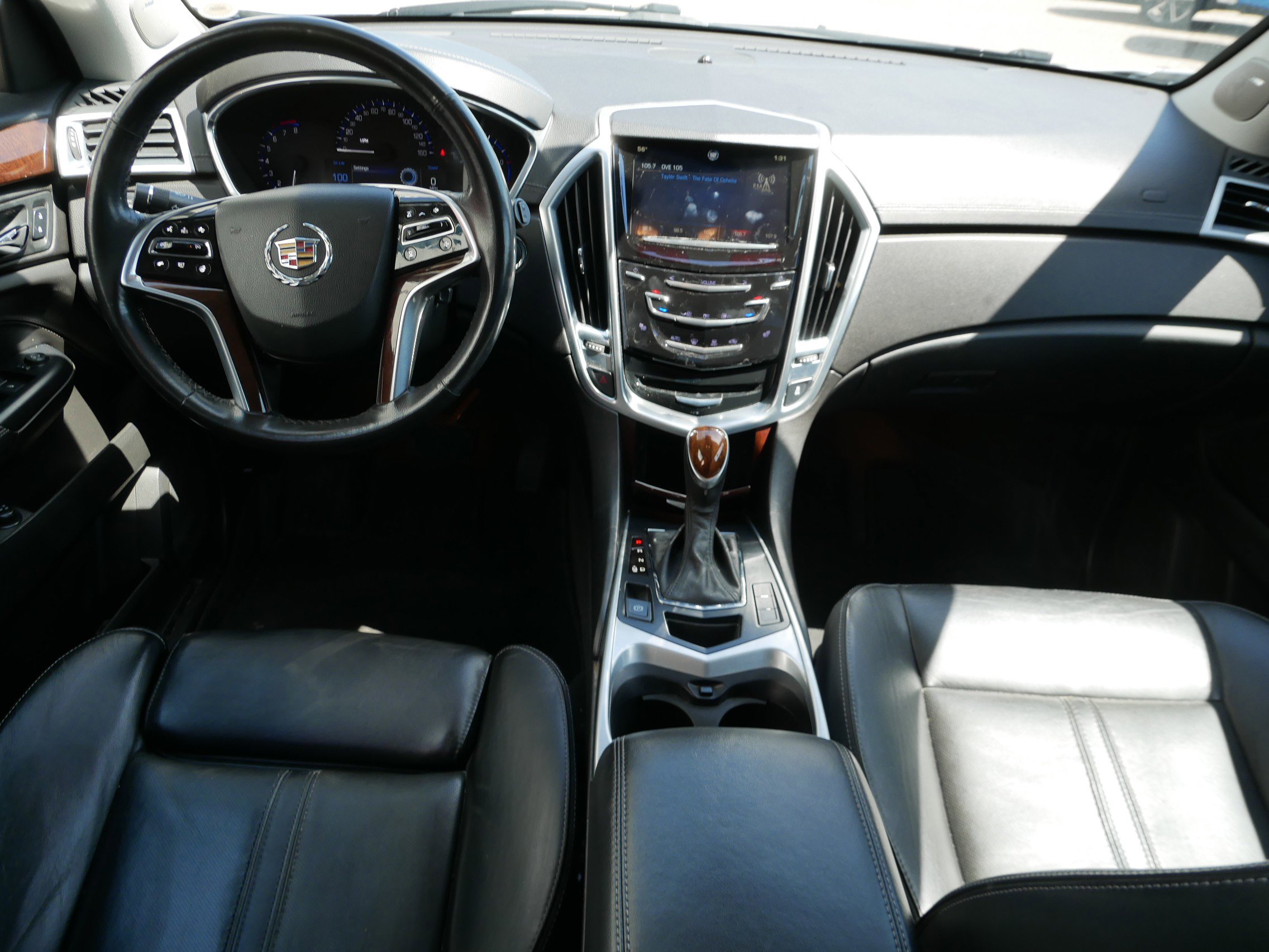 Used 2013 Cadillac SRX Luxury w/ Driver Awareness Package AWD/4WD image 9