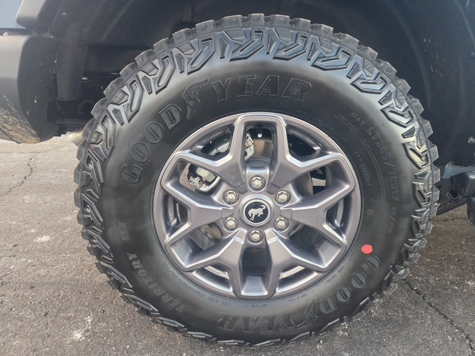 New 2025 Ford Bronco Badlands AWD/4WD image 11