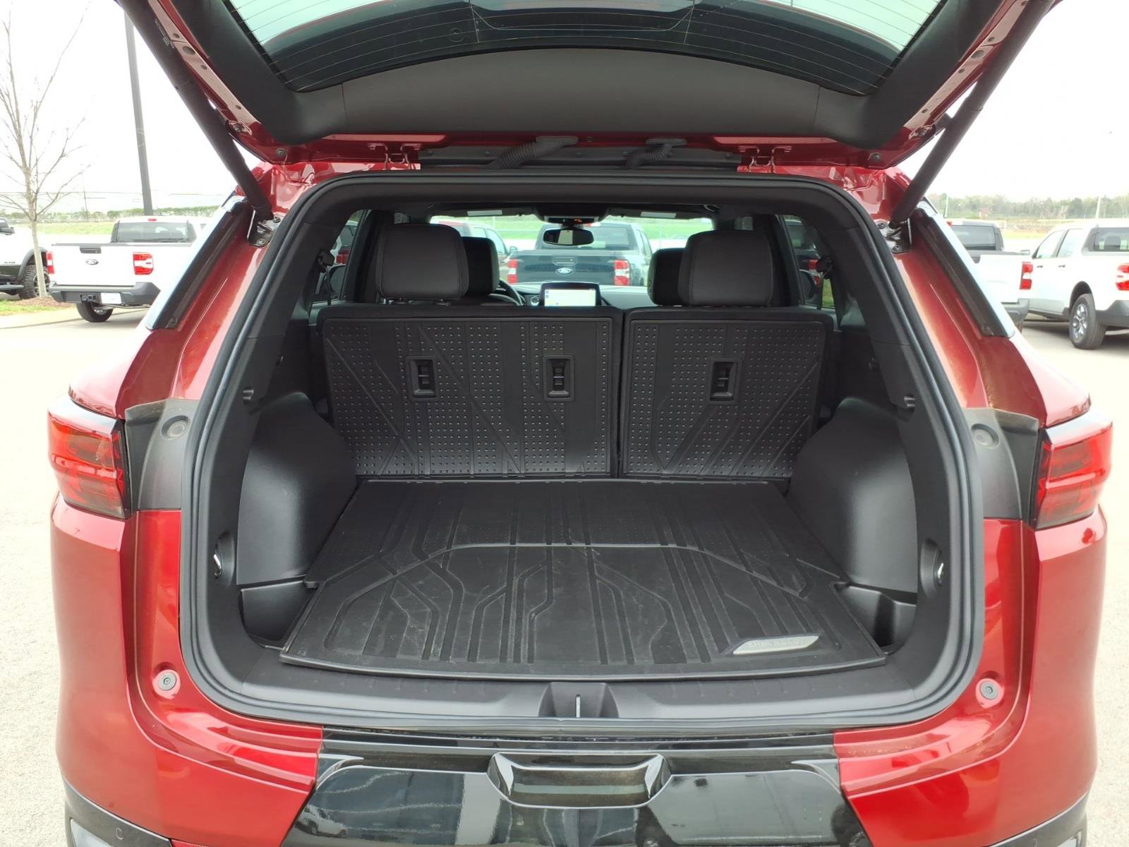 Used 2025 Chevrolet Blazer RS w/ Enhanced Convenience Package image 10