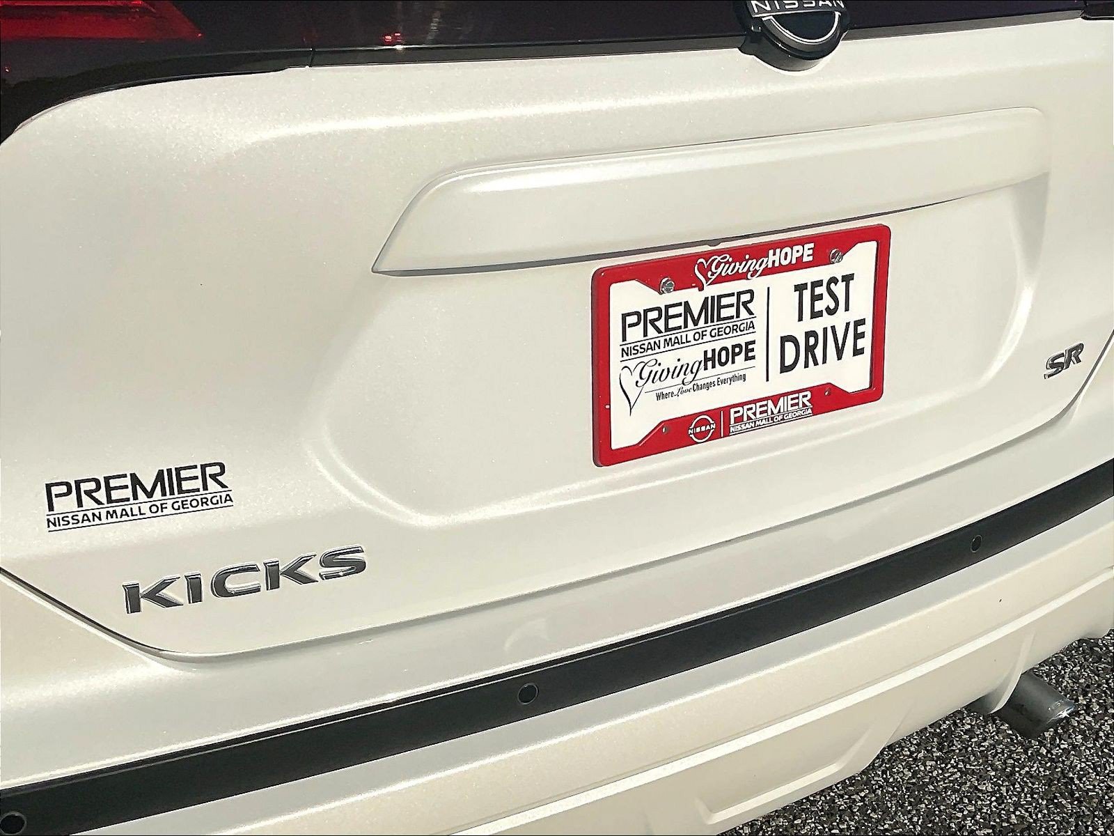 Used 2024 Nissan Kicks SR w/ SR Premium Package FWD image 26