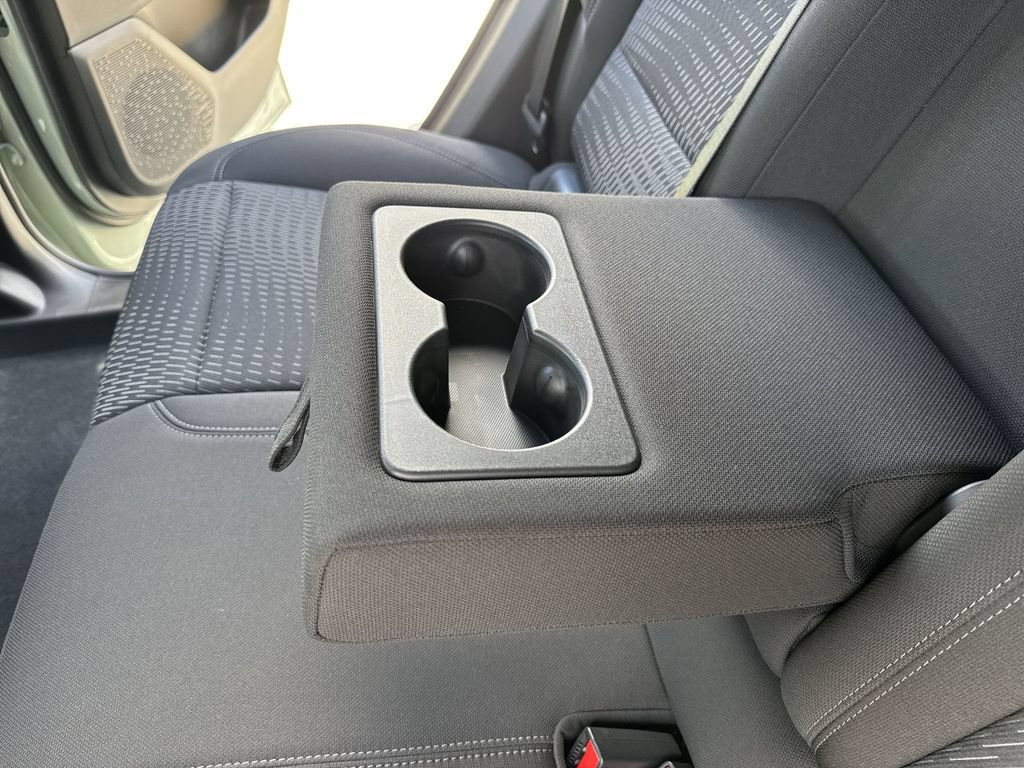 Used 2026 Chevrolet Equinox LT FWD image 38
