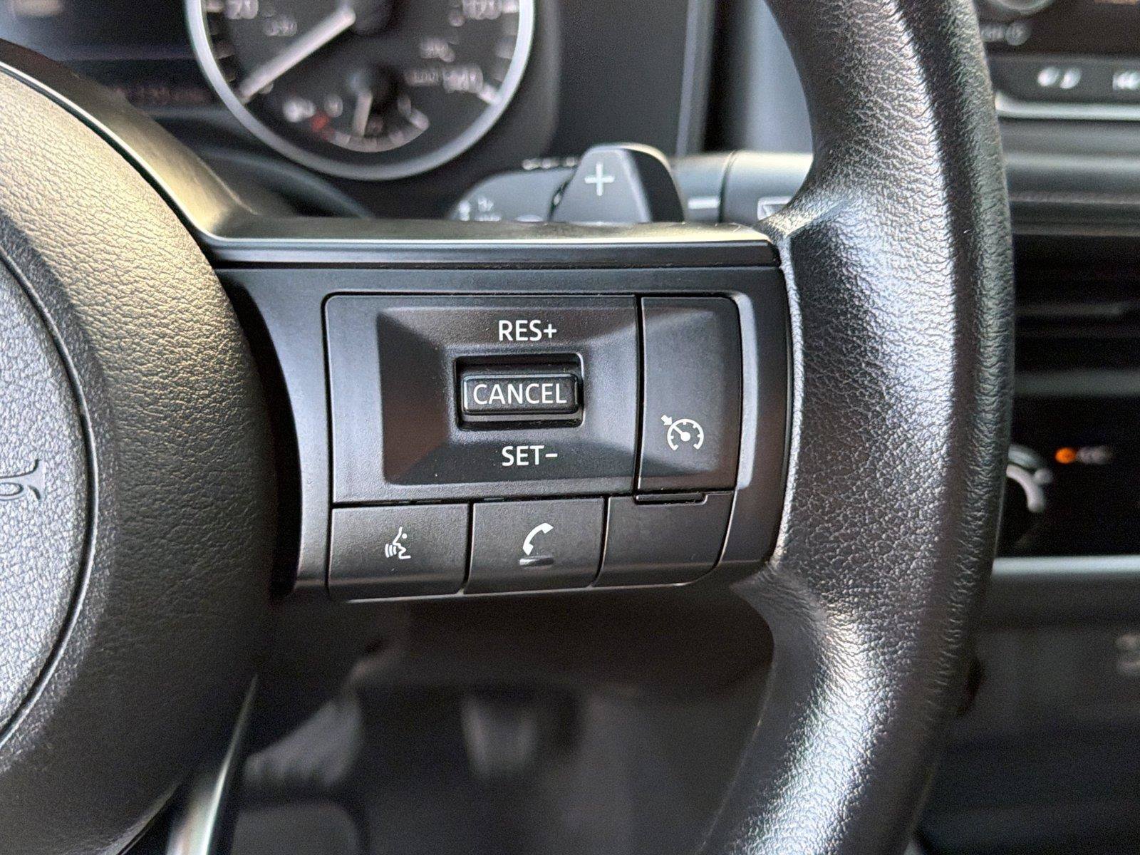 Used 2024 Nissan Rogue S AWD/4WD image 25