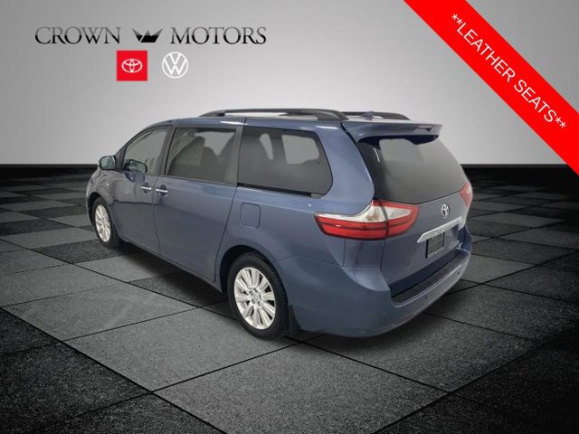 Used 2017 Toyota Sienna Limited Premium AWD/4WD image 4
