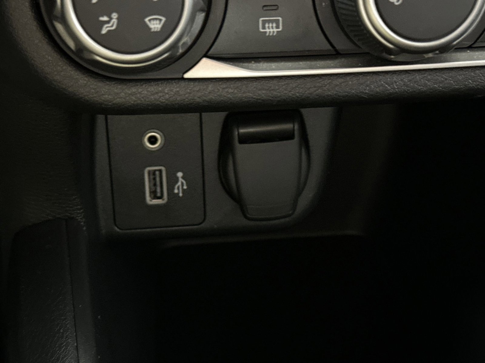 Used 2024 Nissan Versa S image 26