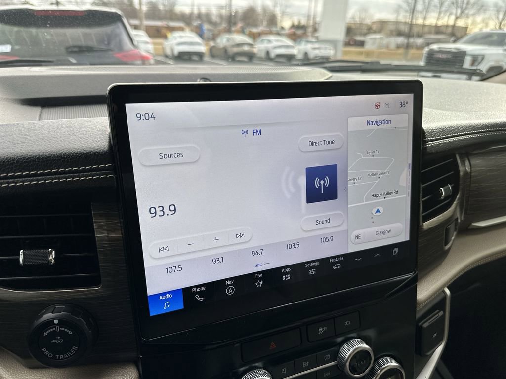 Used 2023 Ford Expedition Limited AWD/4WD image 16