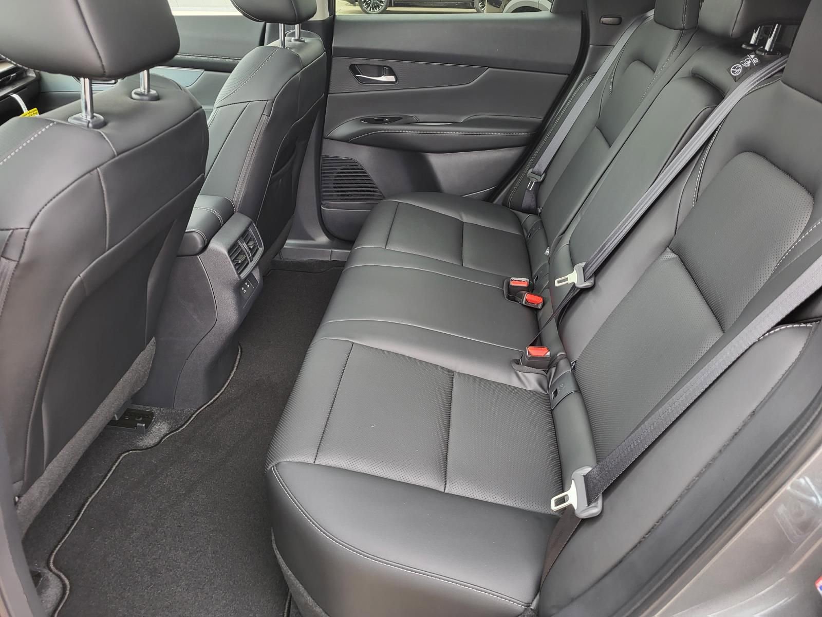 New 2026 Nissan Murano Platinum w/ Cargo Package image 18