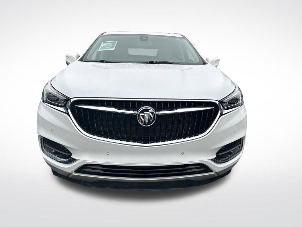 Used 2020 Buick Enclave Premium w/ Sun and Sites Package image 8