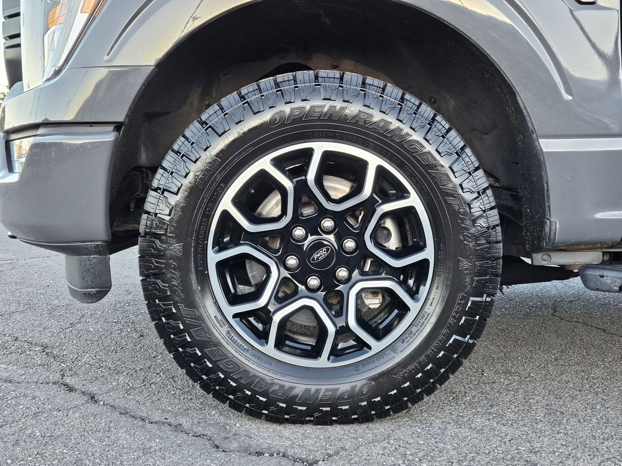 Used 2021 Ford F150 XLT w/ Equipment Group 302A High AWD/4WD image 13